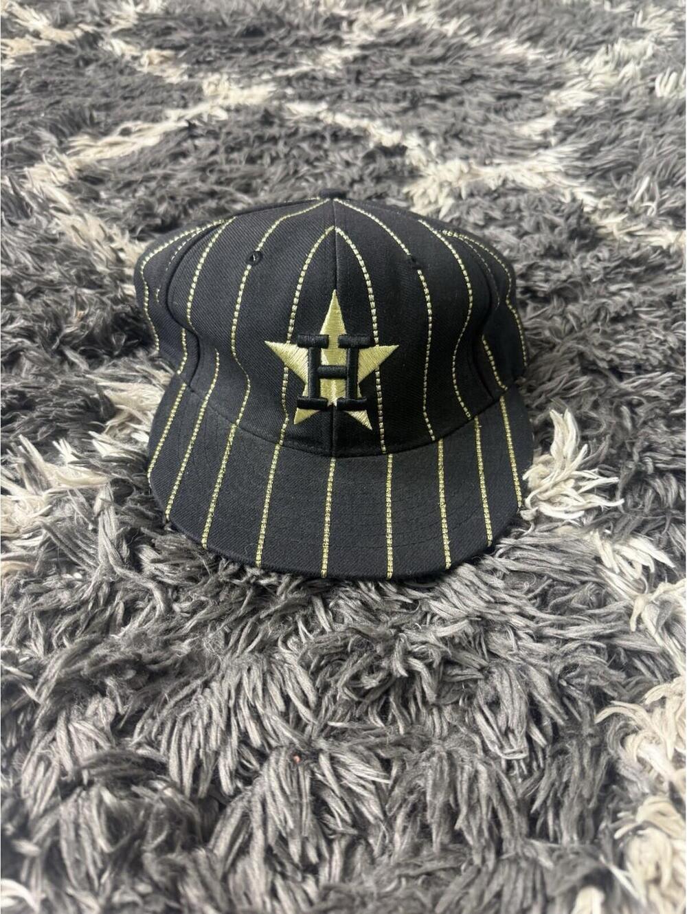 Houston Astros Fitted Hat Cooperstown Collection 7 1/8 Twins Enterprise Black